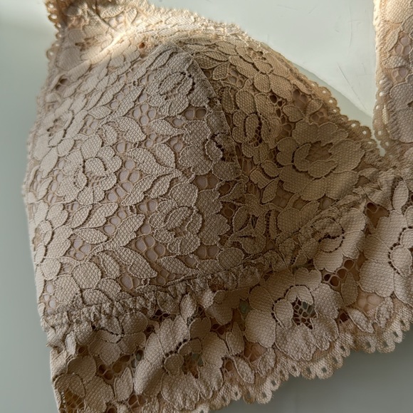 Momanda nursing bra - 40DD - Picture 3 of 11